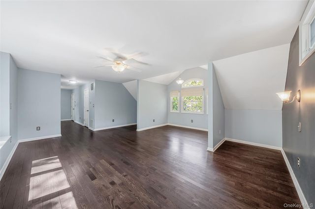 4 Carol Court, Mount Sinai, NY 11766