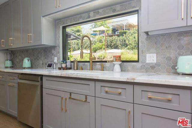 3547 Burritt Way, Glendale, CA 91214