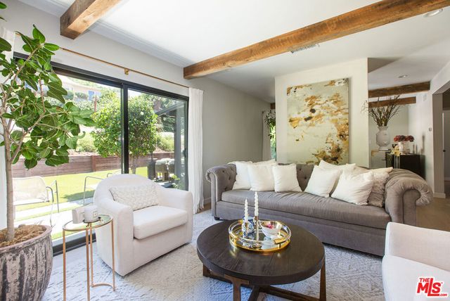 3547 Burritt Way, Glendale, CA 91214