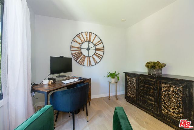 3547 Burritt Way, Glendale, CA 91214