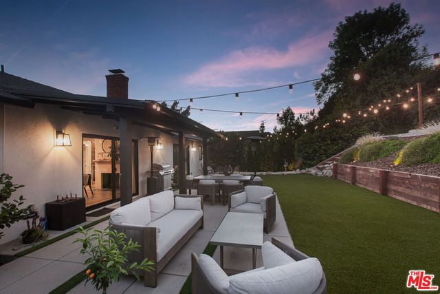 3547 Burritt Way, Glendale, CA 91214