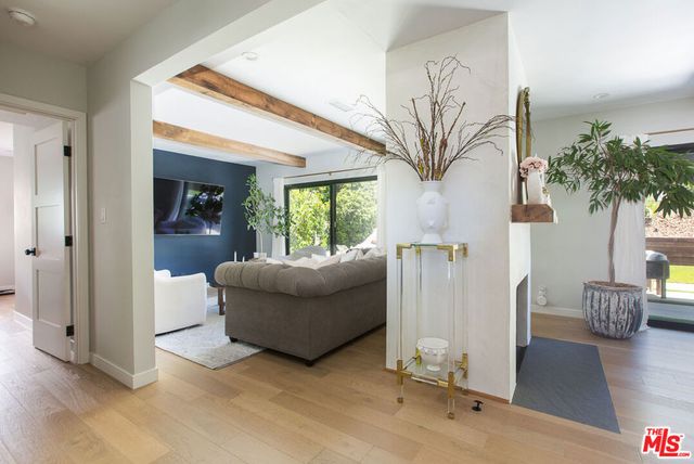 3547 Burritt Way, Glendale, CA 91214