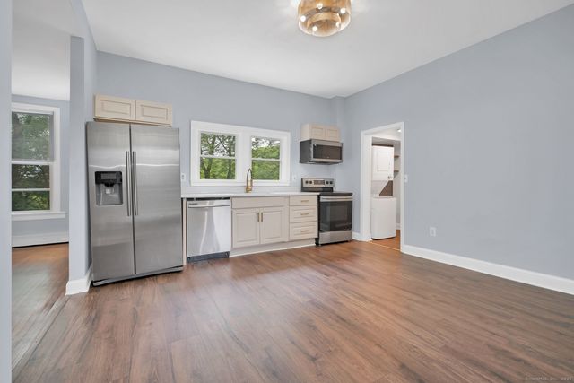 44 Summer Street, Norwich, CT 06360