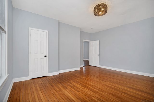 44 Summer Street, Norwich, CT 06360