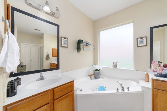 3502 White Oak Point Drive, Conroe, TX 77304