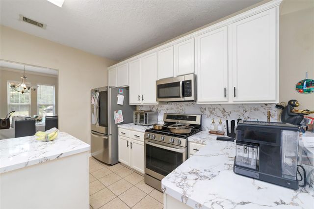 3502 White Oak Point Drive, Conroe, TX 77304