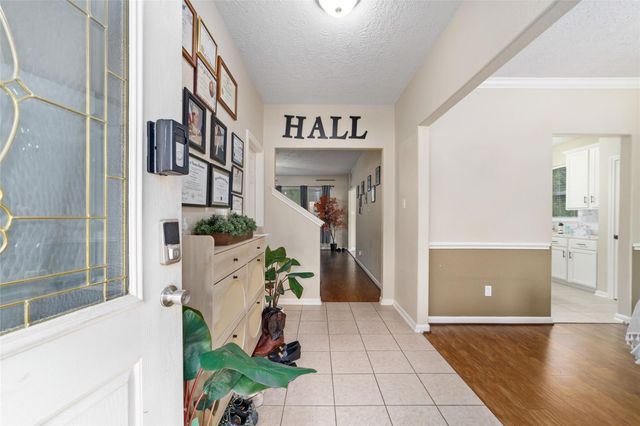 3502 White Oak Point Drive, Conroe, TX 77304