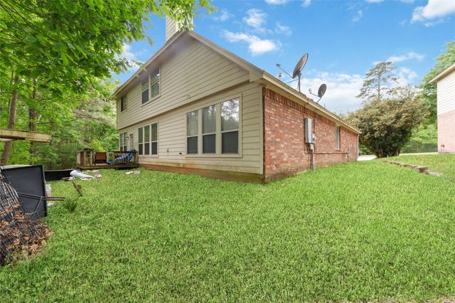 3502 White Oak Point Drive, Conroe, TX 77304