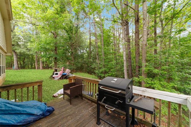 3502 White Oak Point Drive, Conroe, TX 77304