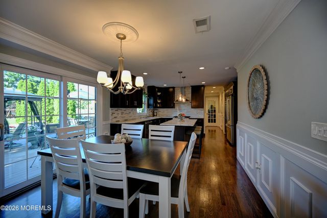 6 Jefferson Court, Freehold, NJ 07728