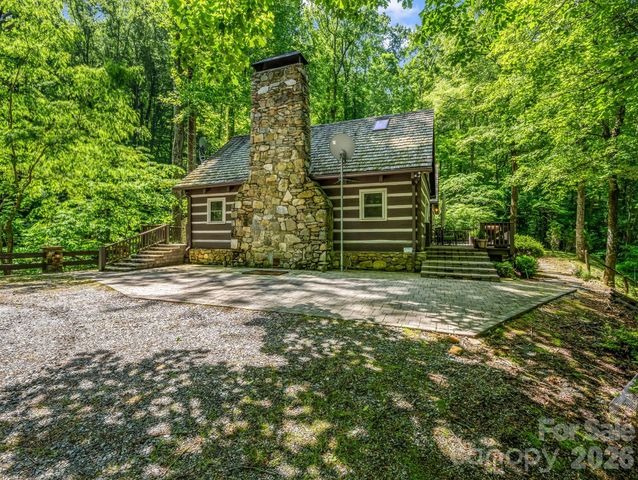 980 Mountain Forest Drive, Union Mills, NC 28167