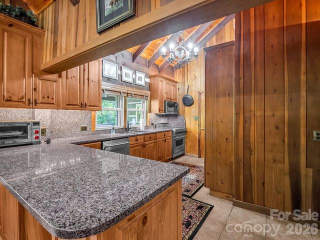 980 Mountain Forest Drive, Union Mills, NC 28167