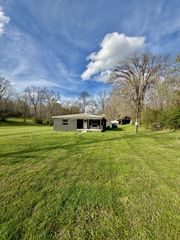 708 Waterloo Rd, Westpoint, TN 38486
