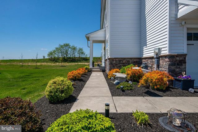 159 GOLDEN VALE DR, Royersford, PA 19468