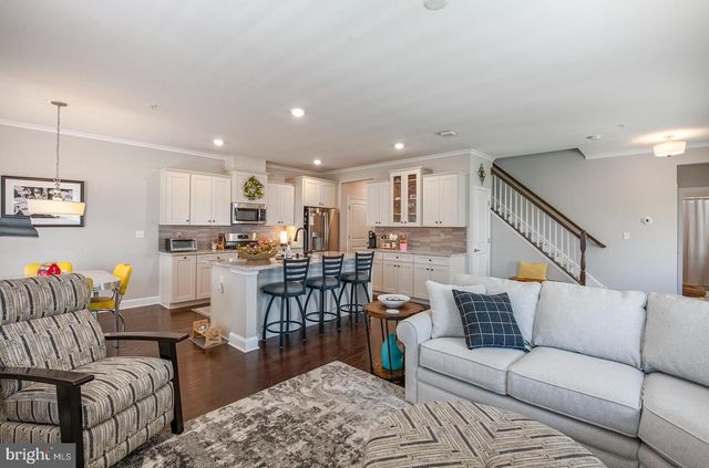 159 GOLDEN VALE DR, Royersford, PA 19468