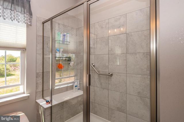 159 GOLDEN VALE DR, Royersford, PA 19468