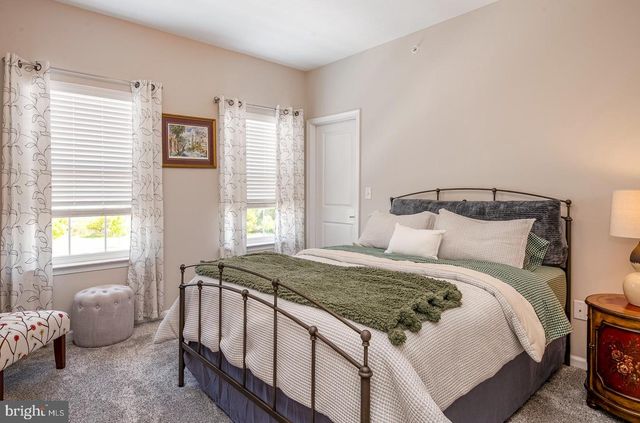 159 GOLDEN VALE DR, Royersford, PA 19468