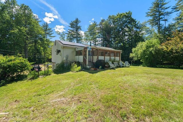8 Cottage Court, Farmington, NH 03835