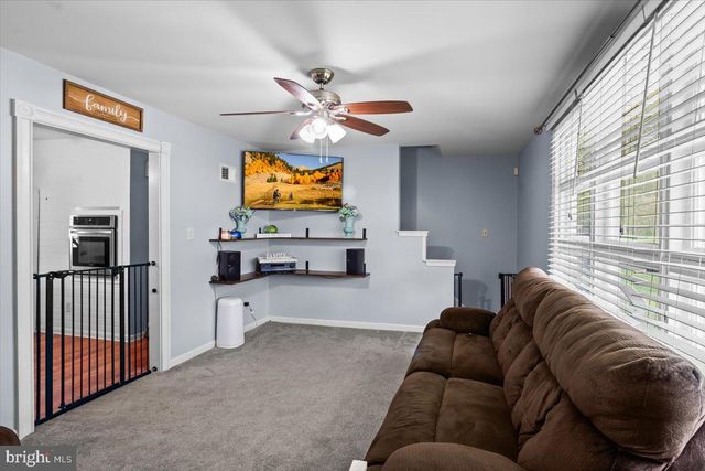 104 LAMPETER RD, Lancaster, PA 17602