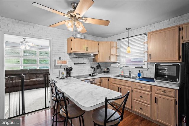 104 LAMPETER RD, Lancaster, PA 17602