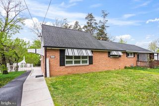 104 LAMPETER RD, Lancaster, PA 17602