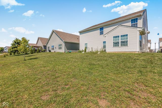 5347 Maywood Drive, Whitestown, IN 46075