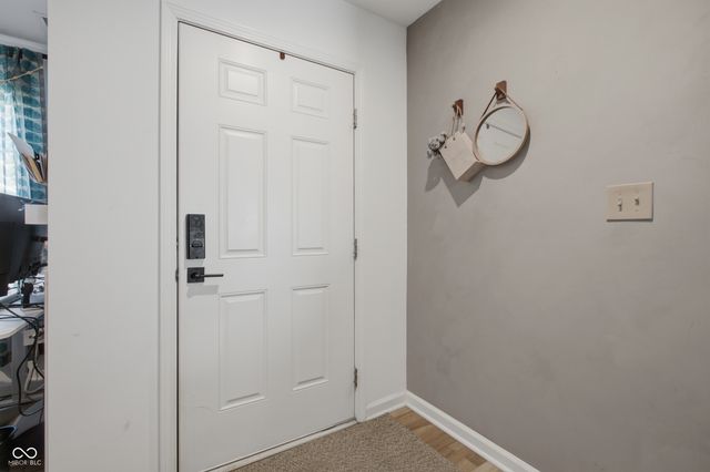 5347 Maywood Drive, Whitestown, IN 46075