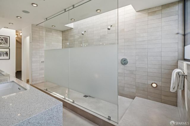 726 Lake Street, San Francisco, CA 94118