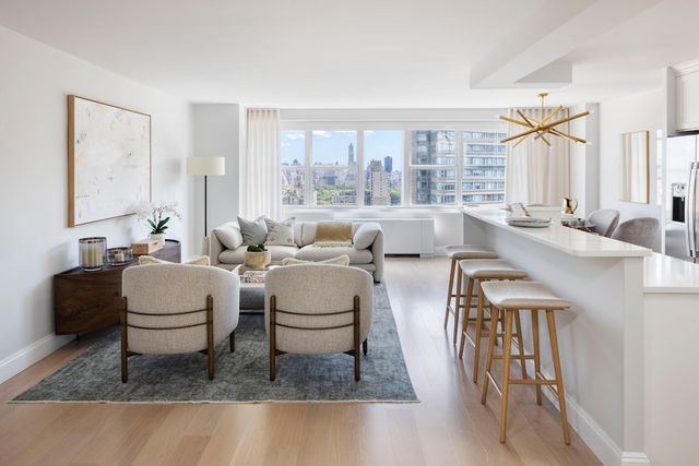 155 W 68th St Apt 26B, New York City, NY 10023