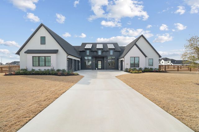 3017 Creek Meadow Lane, Northlake, TX 76226