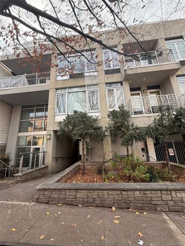 282 21st Street 2C, Brooklyn, NY 11215