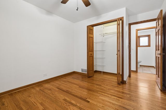 3500 S Lowe Avenue, Chicago, IL 60609