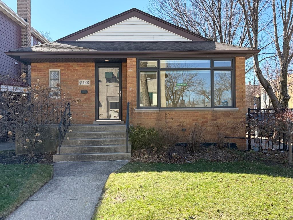 3500 S Lowe Avenue, Chicago, IL 60609