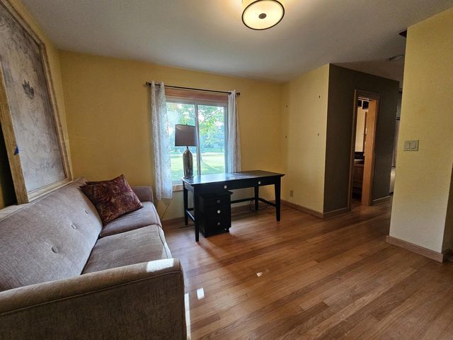 2127 N Crestview COURT, Wauwatosa, WI 53226