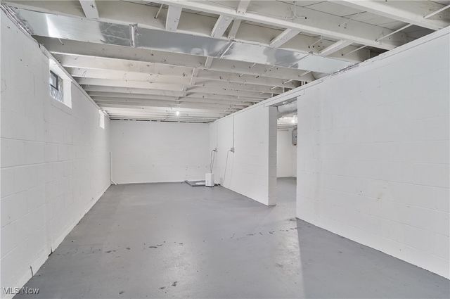 117 Fernwood Avenue, Barberton, OH 44203