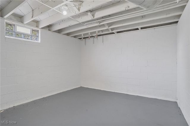 117 Fernwood Avenue, Barberton, OH 44203