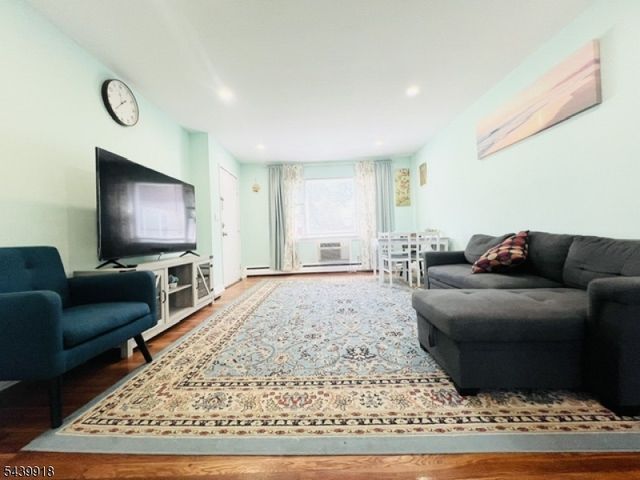 60 Fox Rd 3A, Edison Twp., NJ 08817