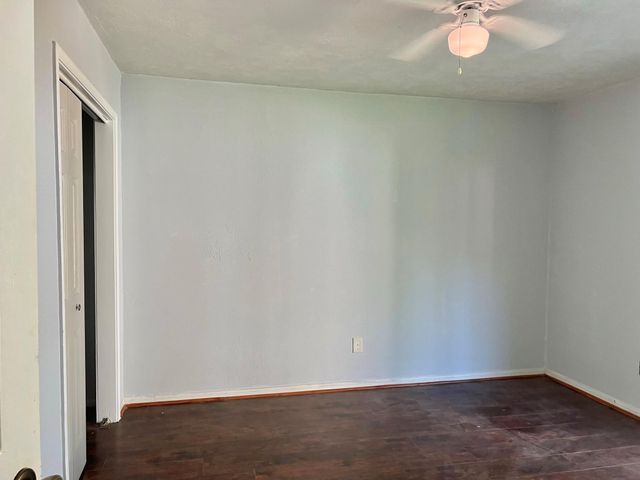 2521 Pearland Avenue, Pearland, TX 77581