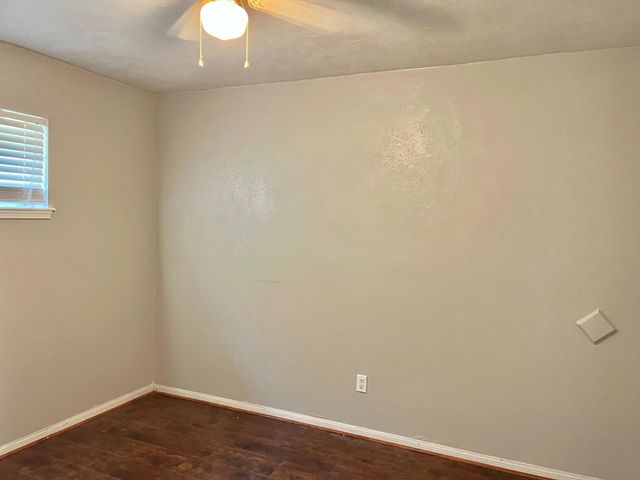 2521 Pearland Avenue, Pearland, TX 77581