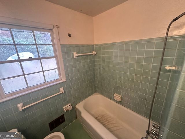 2703 Arrowood Drive, East Point, GA 30344