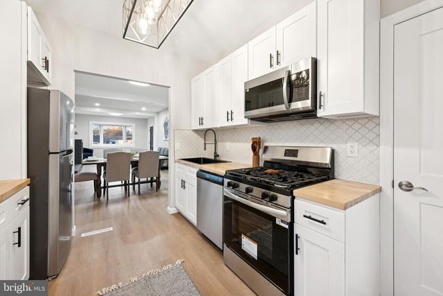 814 HESSIAN AVE, National Park, NJ 08063