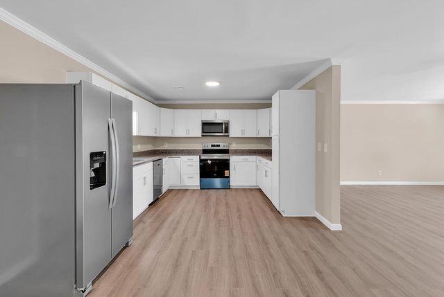 205 Stonebrook Dr., Myrtle Beach, SC 29588