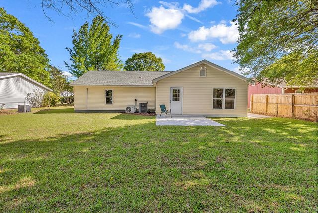 205 Stonebrook Dr., Myrtle Beach, SC 29588