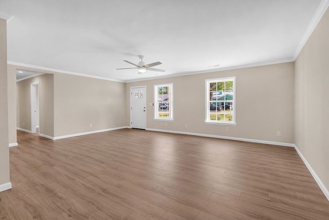 205 Stonebrook Dr., Myrtle Beach, SC 29588