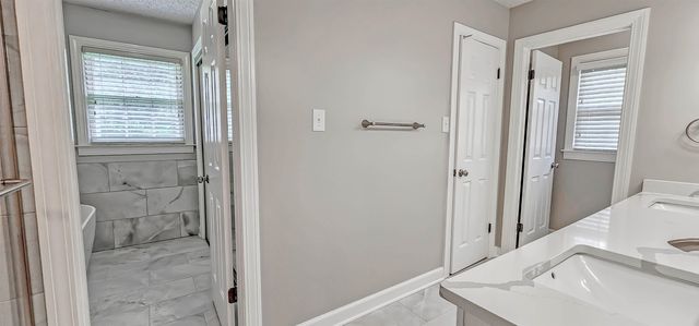 8451 OLD ELM CV, Germantown, TN 38138