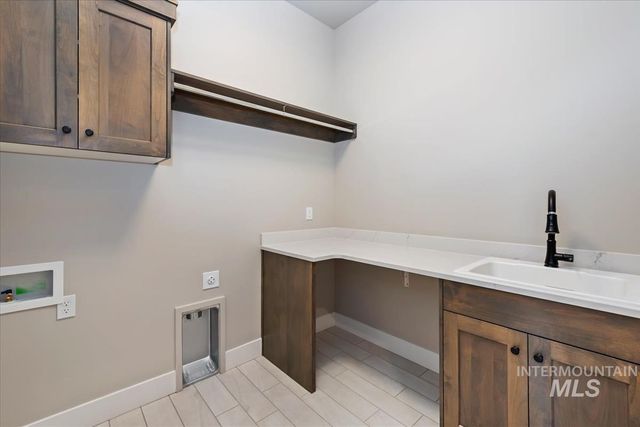 7012 W Tolland St, Eagle, ID 83616