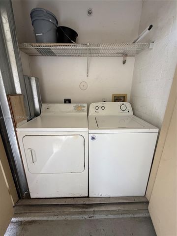 410 S Park Rd 1-105, Hollywood, FL 33021