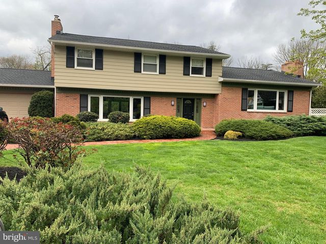 2846 VISTA CIR, Camp Hill, PA 17011