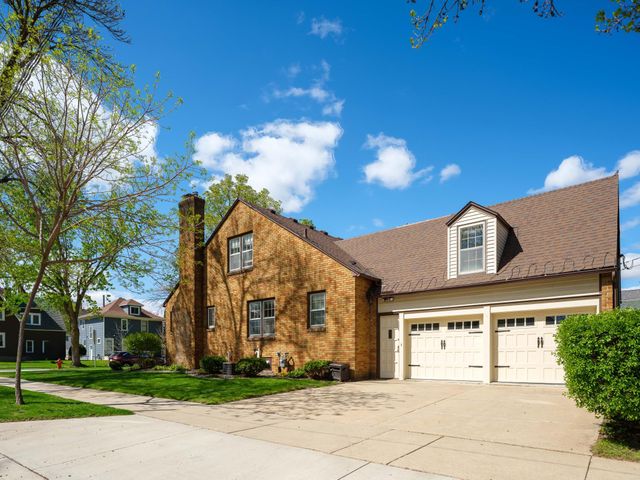 1201 Center Street W, Rochester, MN 55902