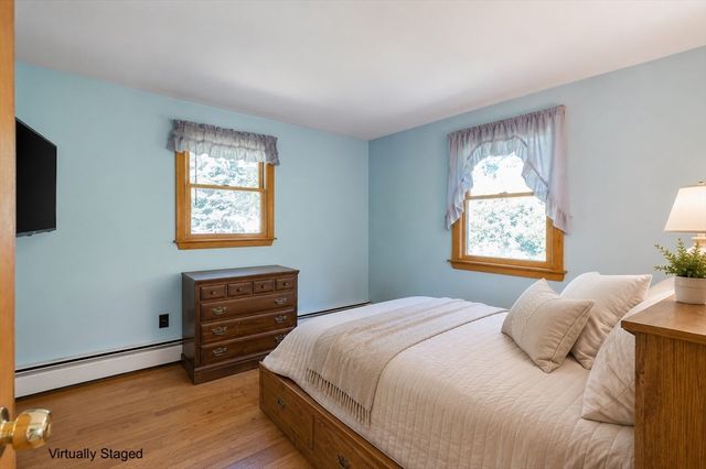 29 Puritan Rd, Bourne, MA 02532